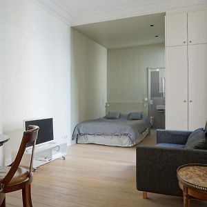 Studio met een King Size Bed